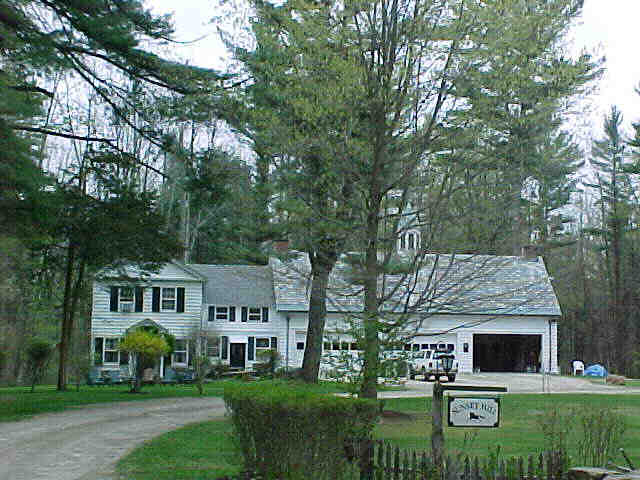 Building photograph for 71 BETWEEN THE LAKES ROAD
